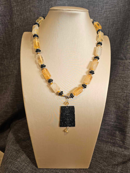 COD: TG0005- Collana – Quarzo Citrino, Agata Nera e Acciaio