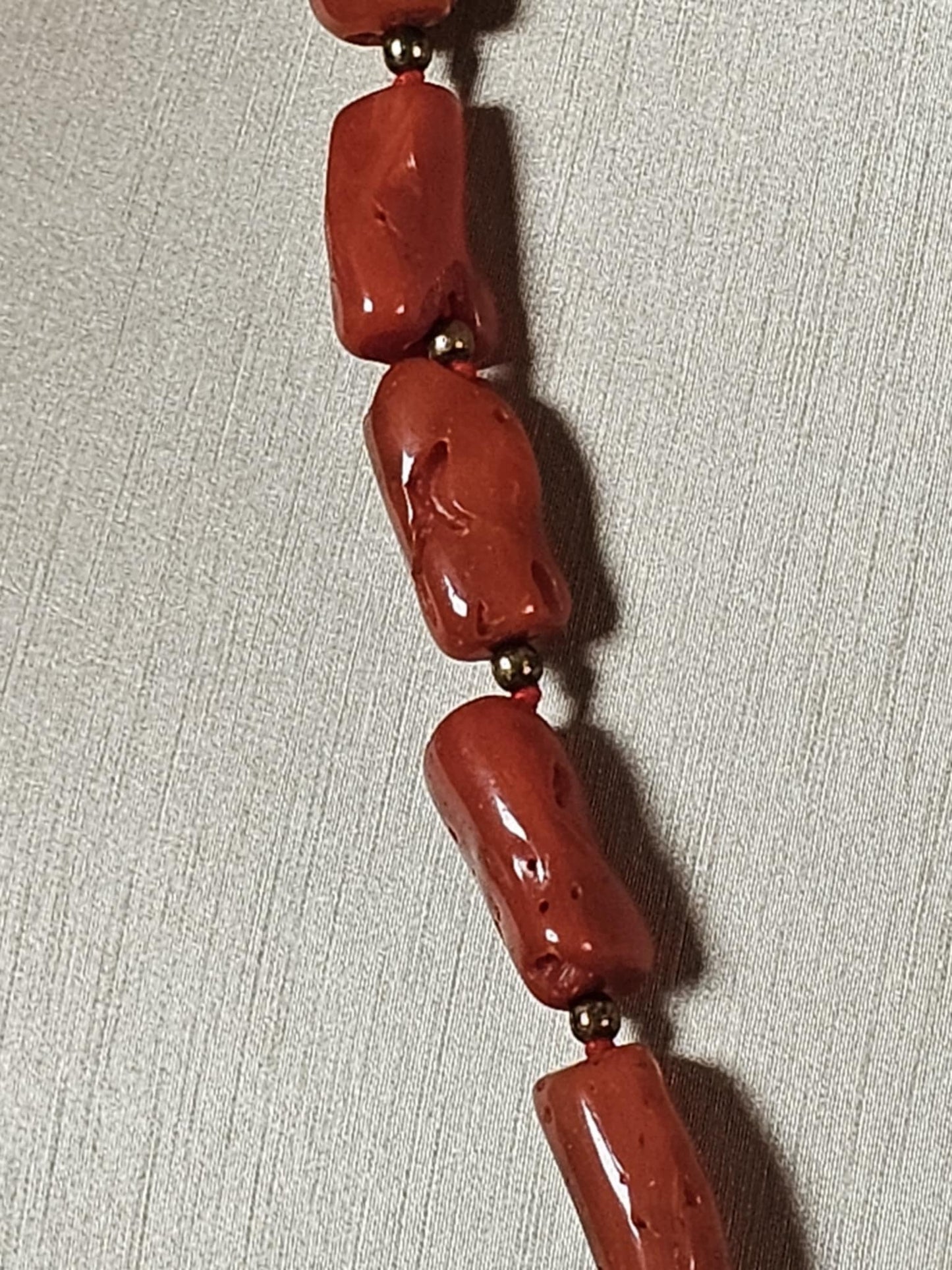 COD:TG0009 – Collana in corallo del Mediterraneo, cammeo e argento 925