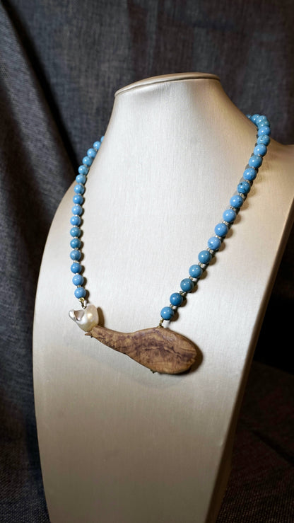 COD:TGU0005 – Collana- Turchese, perla, legno d’ulivo, argento 925