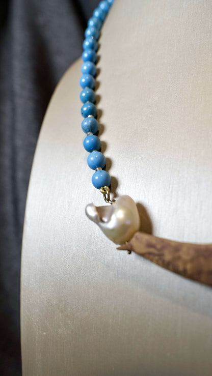 COD:TGU0005 – Collana- Turchese, perla, legno d’ulivo, argento 925