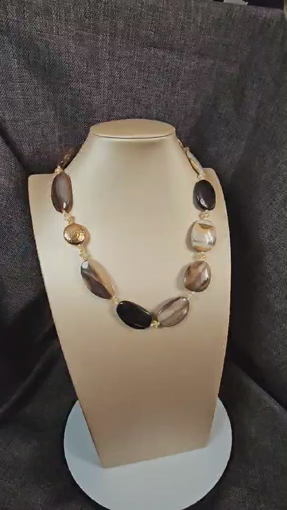 COD:TG0011 – Collana in legno fossile agatizzato, quarzo citrino e argento 925 dorato